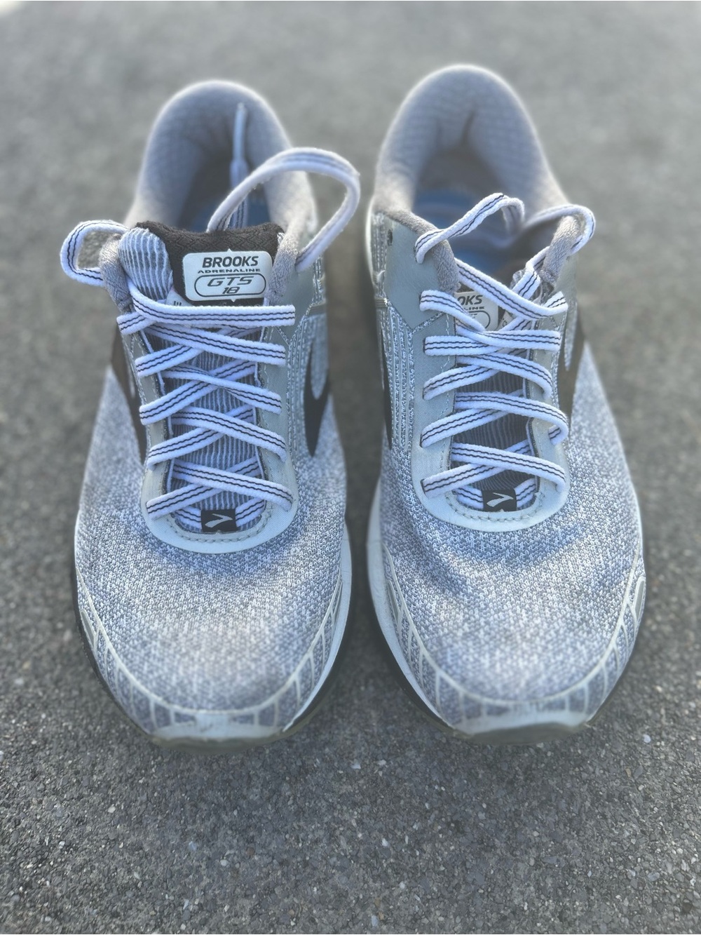 Brooks Adrenaline GTS 18 Women's Running Shoes Size 8.5 Gray